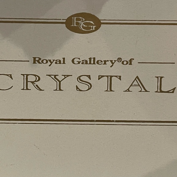 Royal Gallery Of Crystal Candle Holder Set - Picture 5 of 6